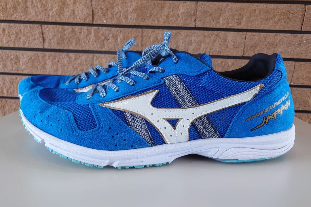 着用1回☆ミズノ ウェーブエンペラージャパン4 ランニングシューズ 27cm 青