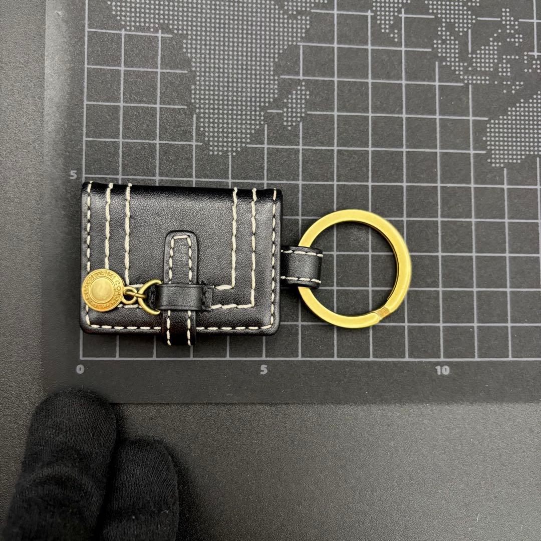 極美品✨COACH Picture Frame Charm Leather