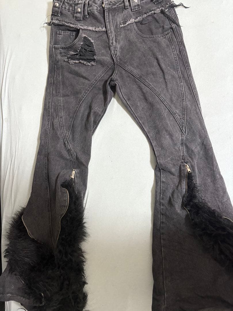 °C目cozy worldwide fur flare jeans
