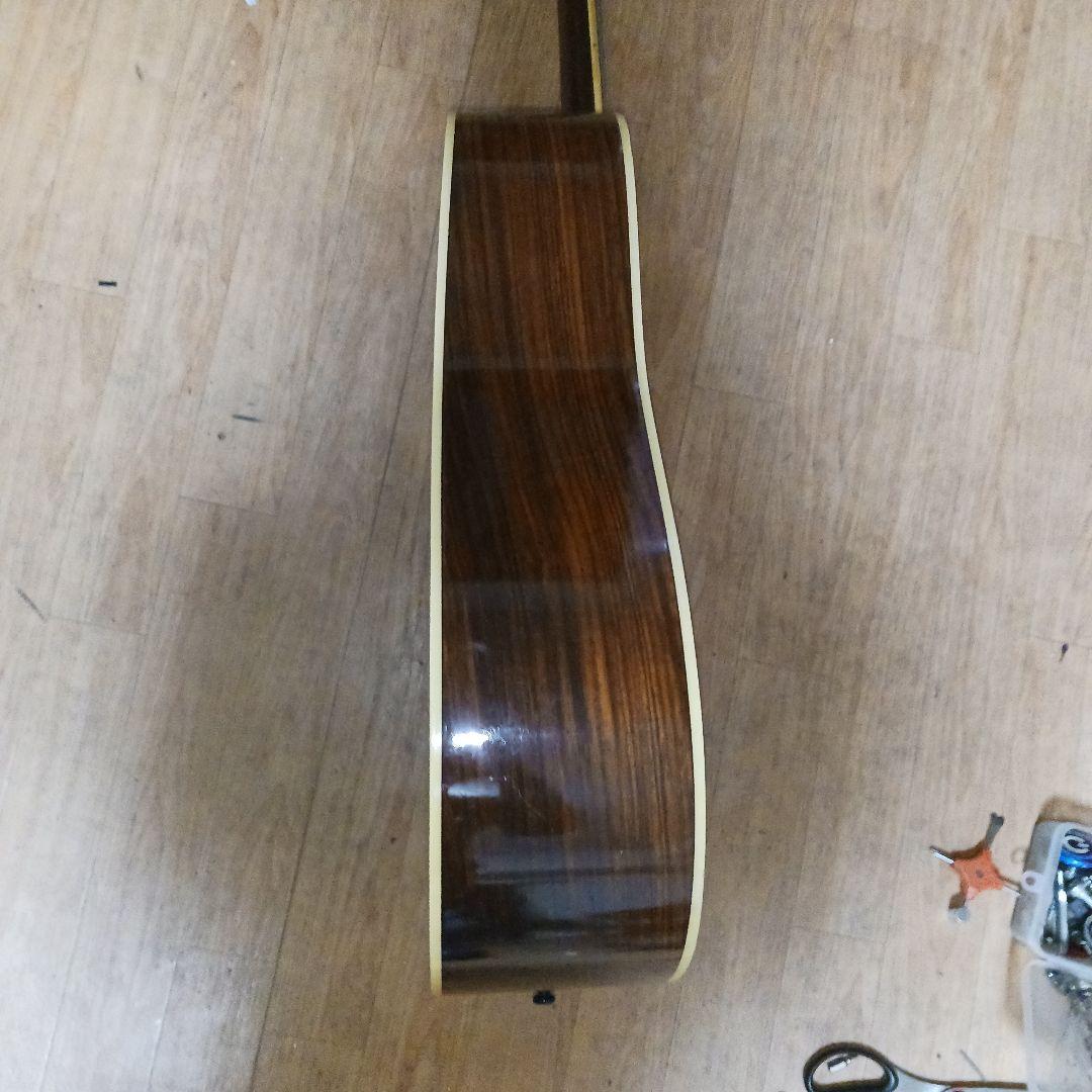 ヤマハ　FG-301B アコースティックギター　ハードケース付き