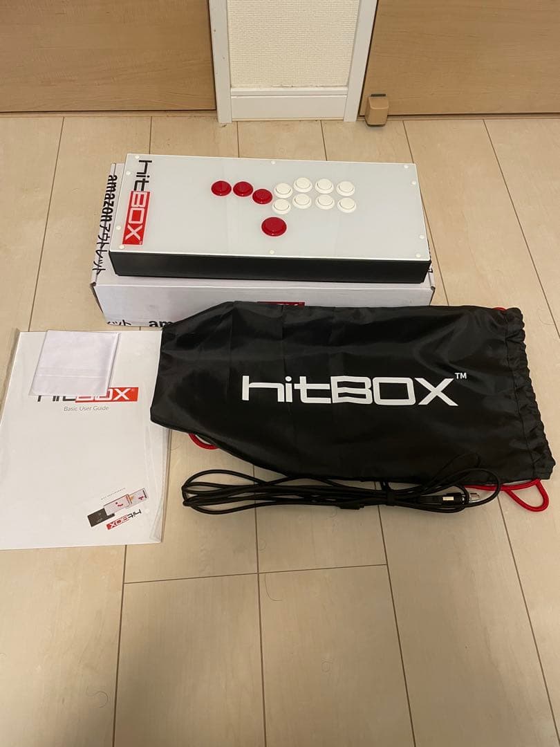 hitBOX アーケードコントローラー