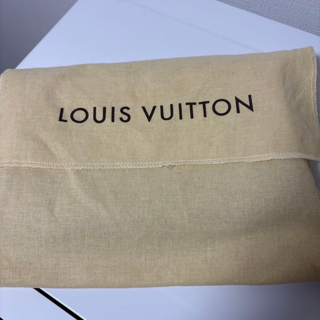 ルイヴィトン　エピ　アクセソワール　アクセサリーポーチ　レッド　赤