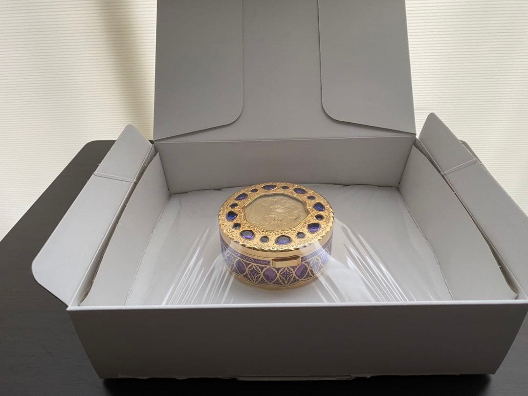 【非売品】　カネボウ　ミラノコレクション　オルゴール　2022 ＧＲ