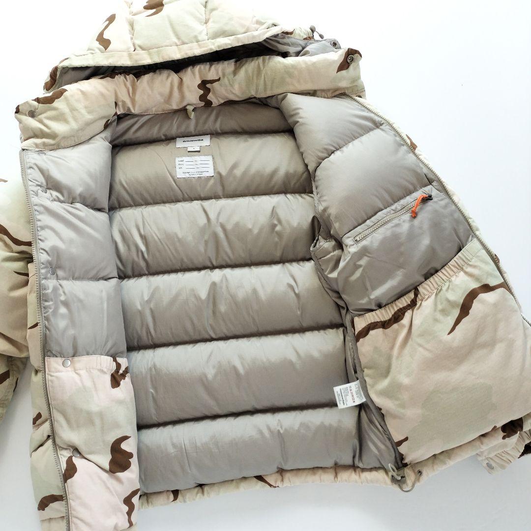 美品 ディスイズネバーザット ダウンジャケットカモフラ【Ｌ】