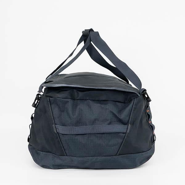 あ*れ様 新品未使用　patagonia ボストンバッグ ネイビー