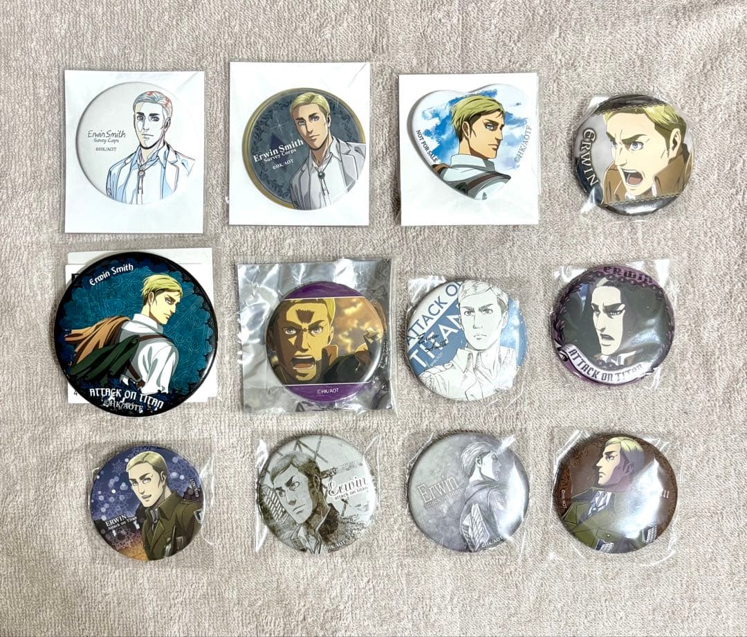 進撃の巨人　エルヴィン　缶バッジ　まとめ売り