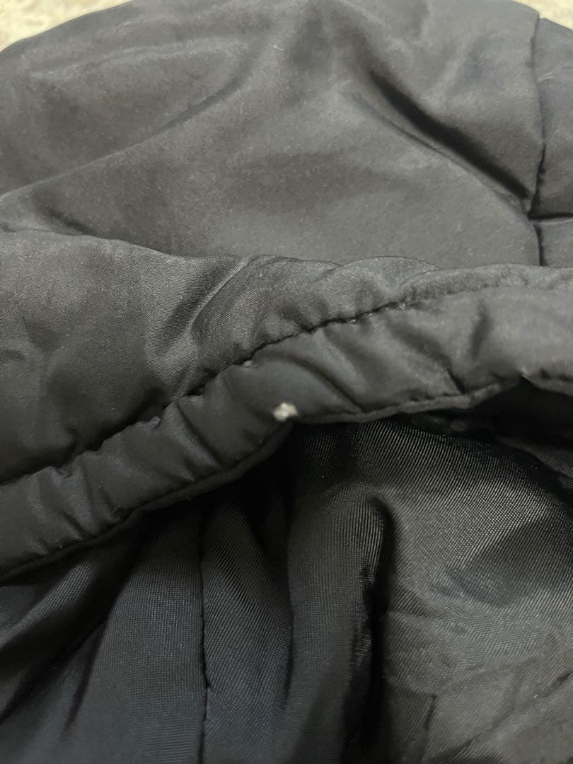 PRADA ブラック フード付きナイロンジャケット