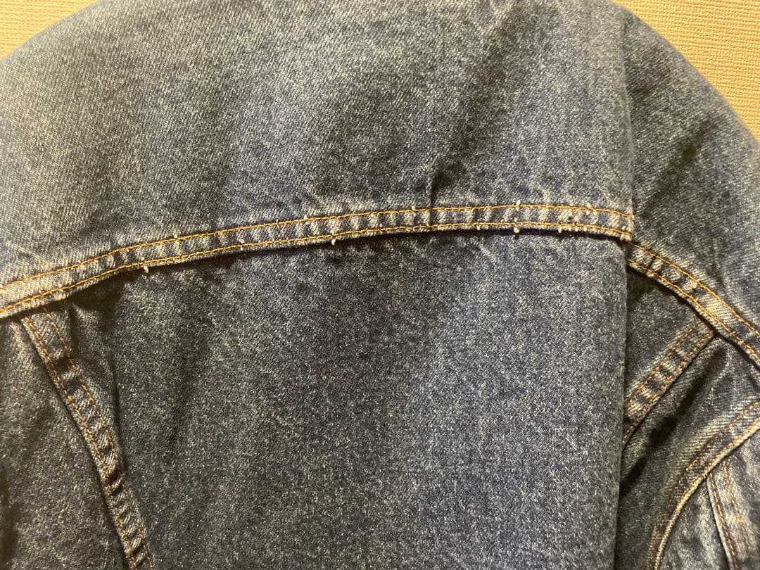 LEVI'S ボア襟付きデニムジャケット　メンズ　40センチ