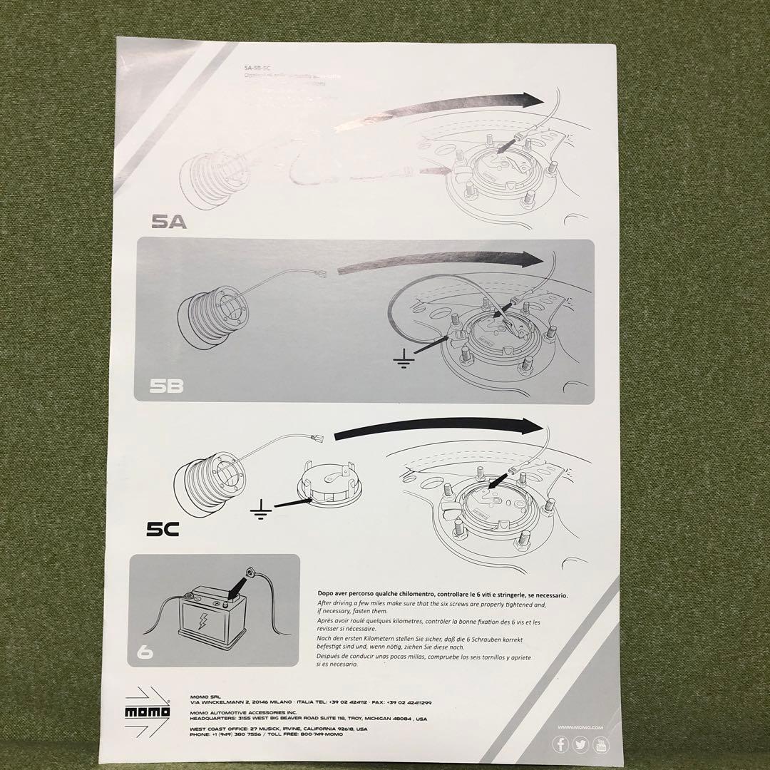 momo ステアリング 本体 黒