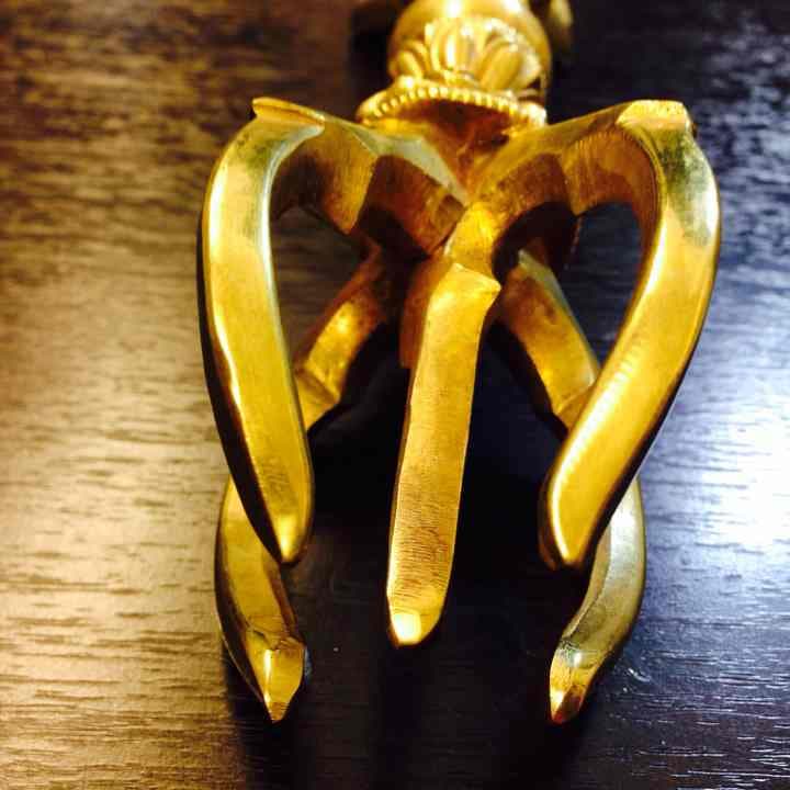 五鈷杵、金剛杵、ヴャジュラ