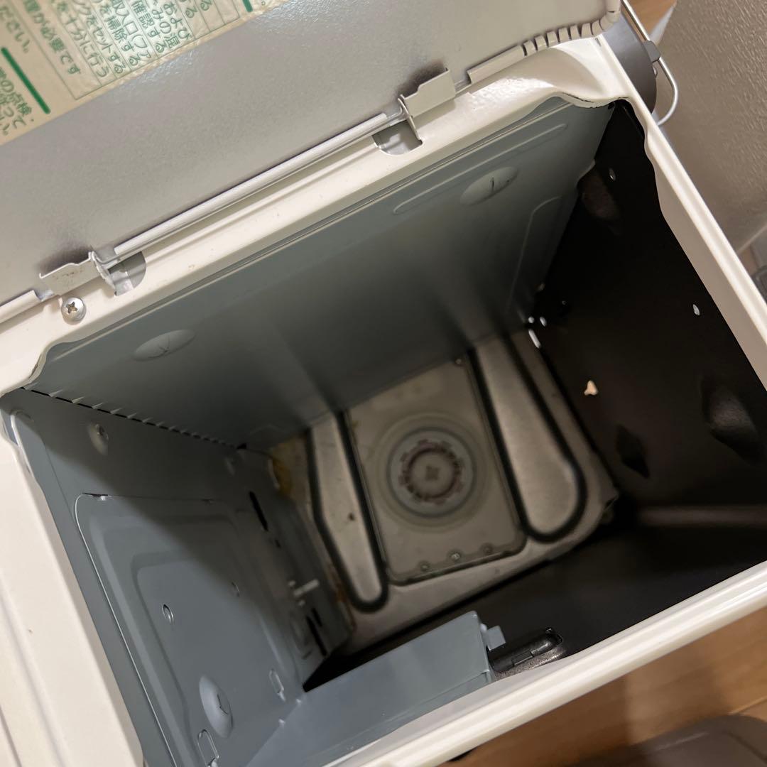 ダイニチ　石油ファンヒーター FW-5718SGX