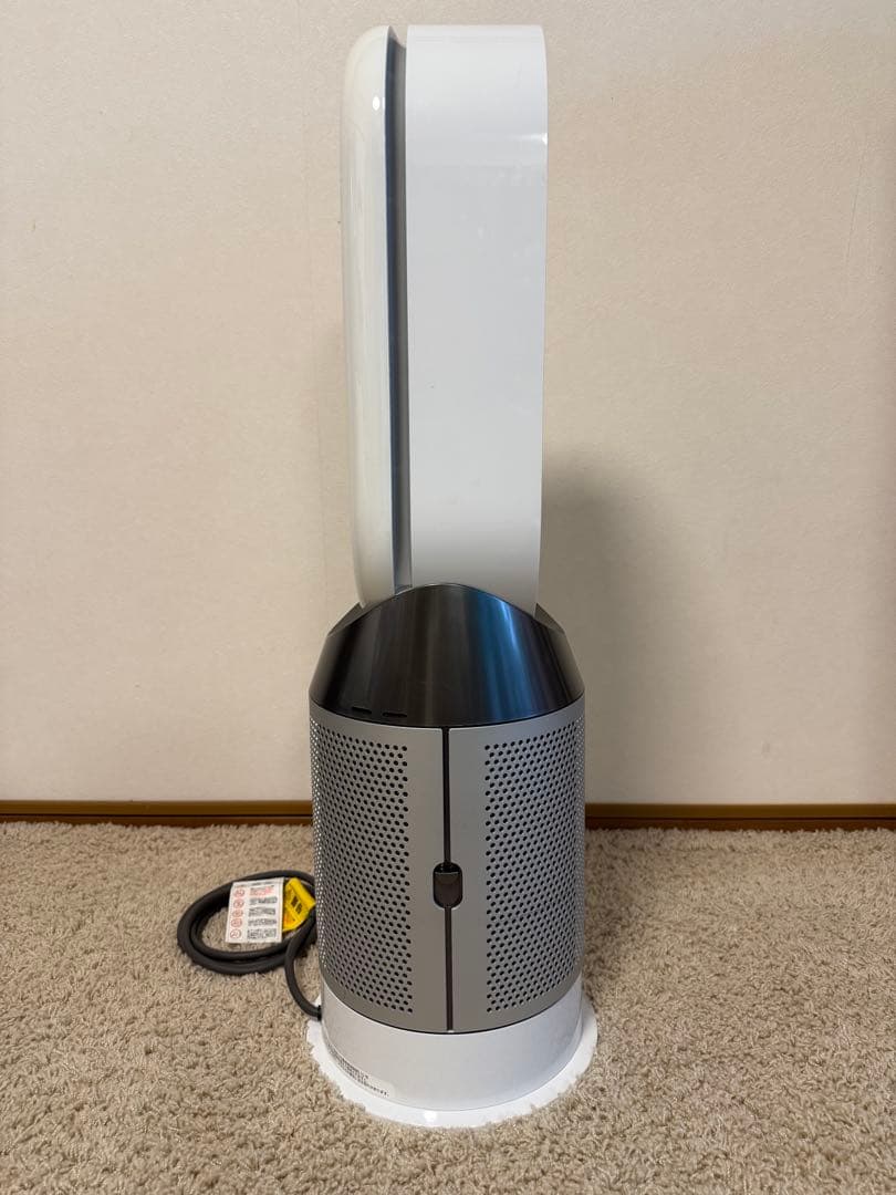 大*ン様 ダイソン　空気清浄機能付ファンヒーター　HP04WSN