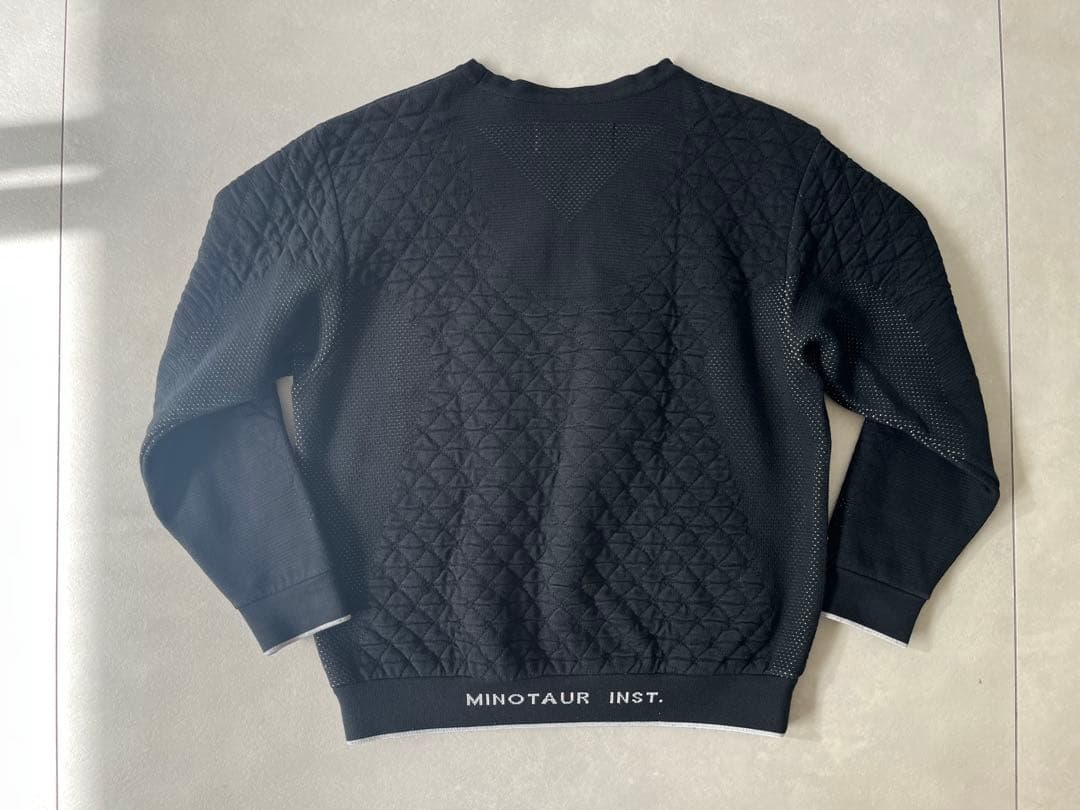 【期間限定値下げ】MINOTOR トレーナー