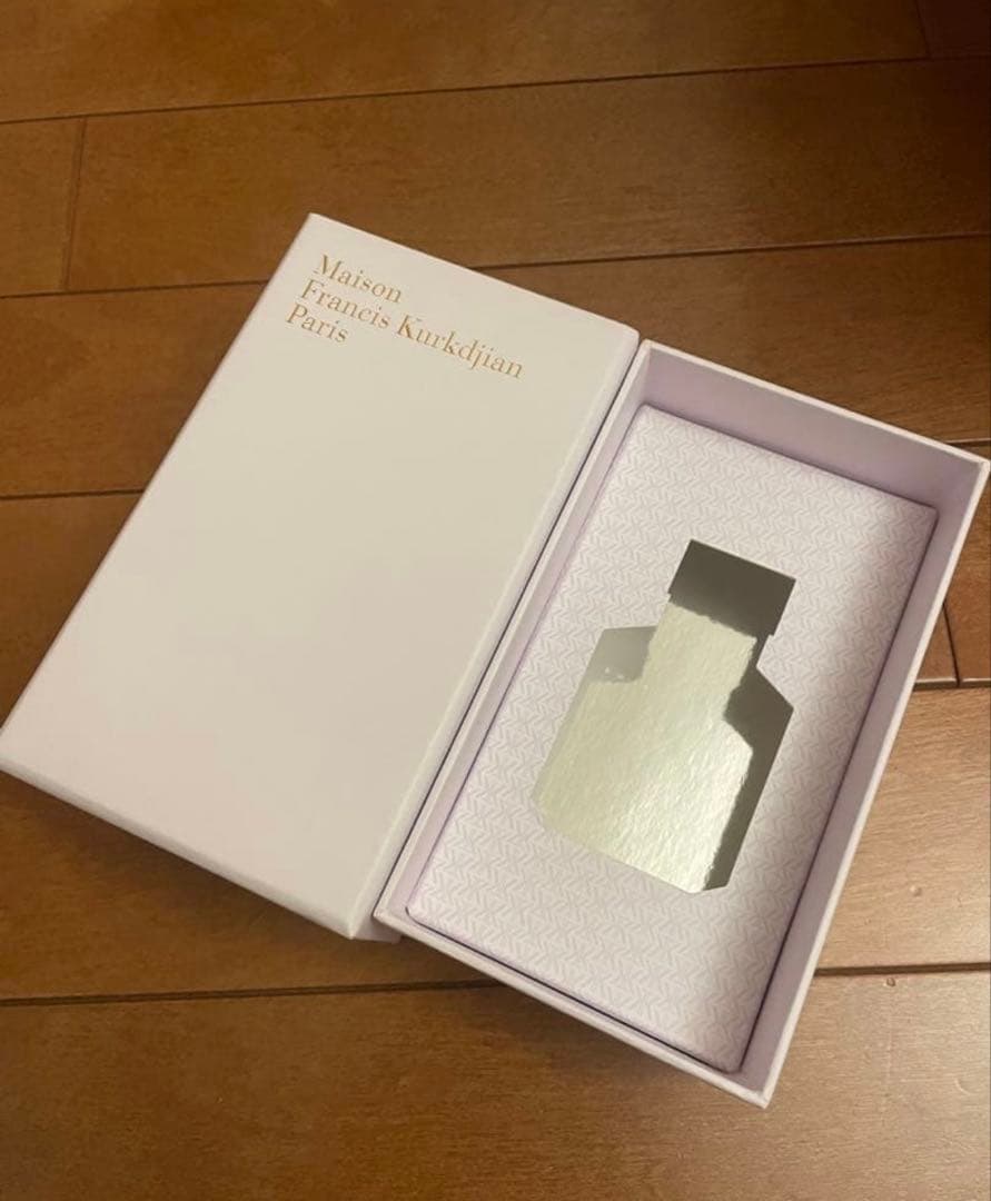 フランシスクルジャン 724 オードパルファム 70ml 箱付き