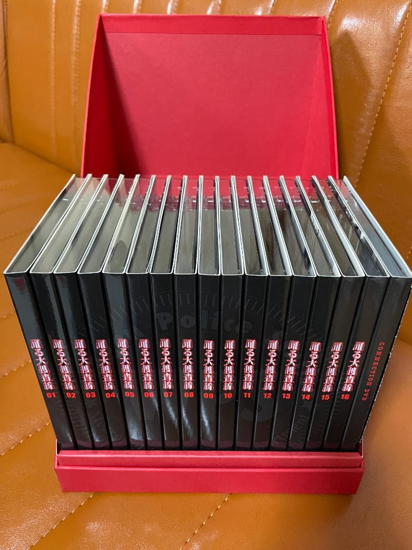 【希少】織田裕二 96年ツアーパンフレット&踊る大捜査線DVDBOX〈初回限定〉