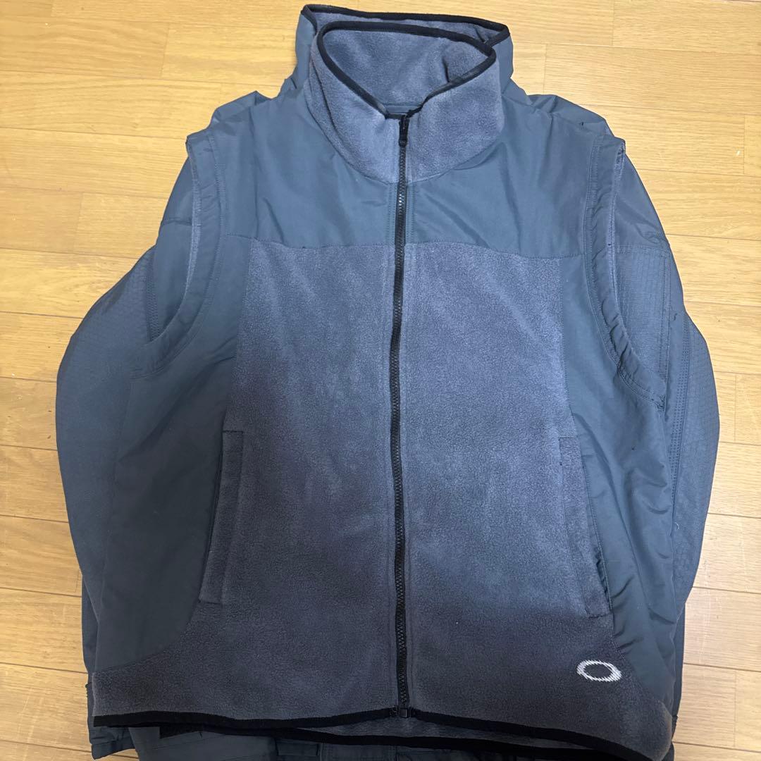 し*と様 値下げ可能オークリー 00 ナイロンフリースジャケット菅田将暉　vin