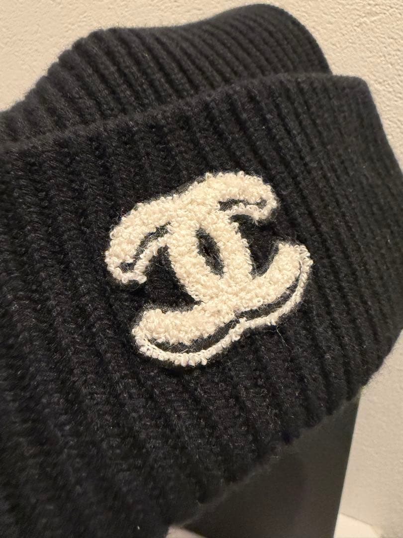 【希少】CHANEL シャネル　ニット帽　ビーニー　キャップ　帽子　入手困難