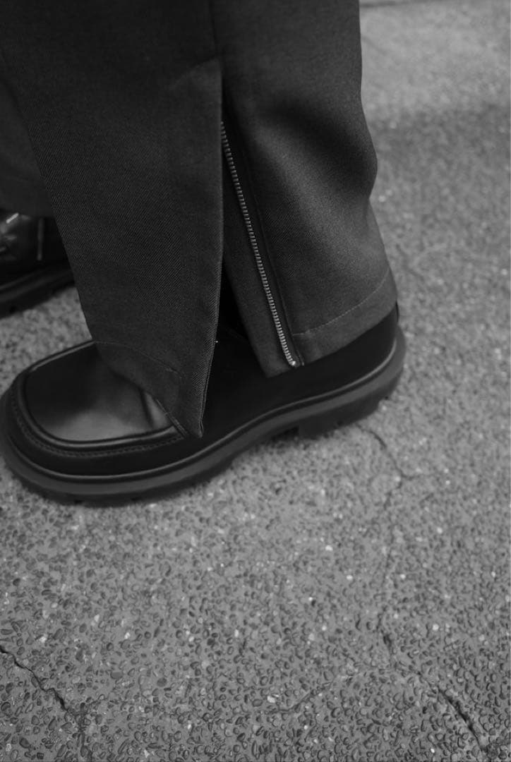 f*t様 【美品】PWA スリットストレートスラックス XL チャコール