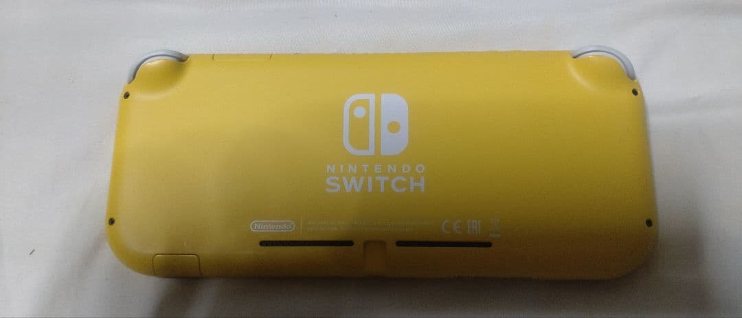 Nintendo Switch Lite イエロー美品