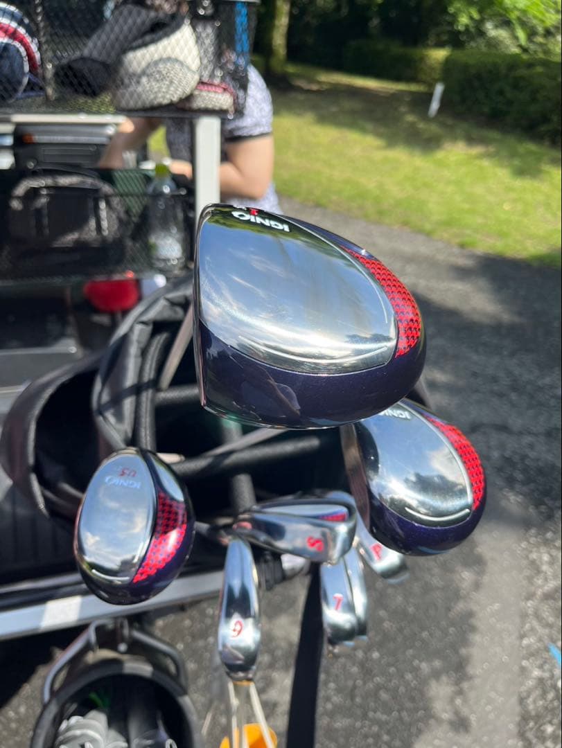 TaylorMade キャディバッグ&クラブセット女子