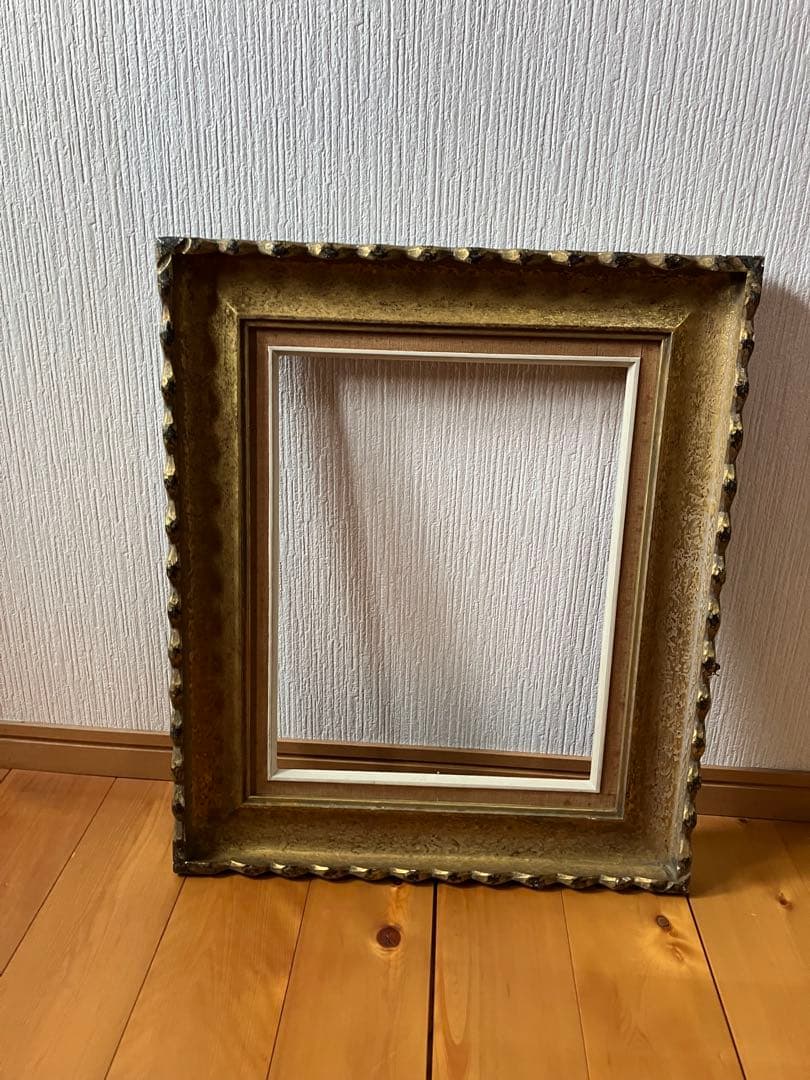 アンティーク　額縁&羽のオブジェ