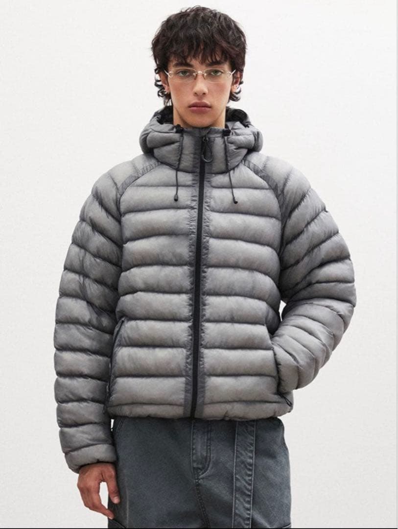 SUARE スアレ　ライトシアシェルダウンジャケット グレー