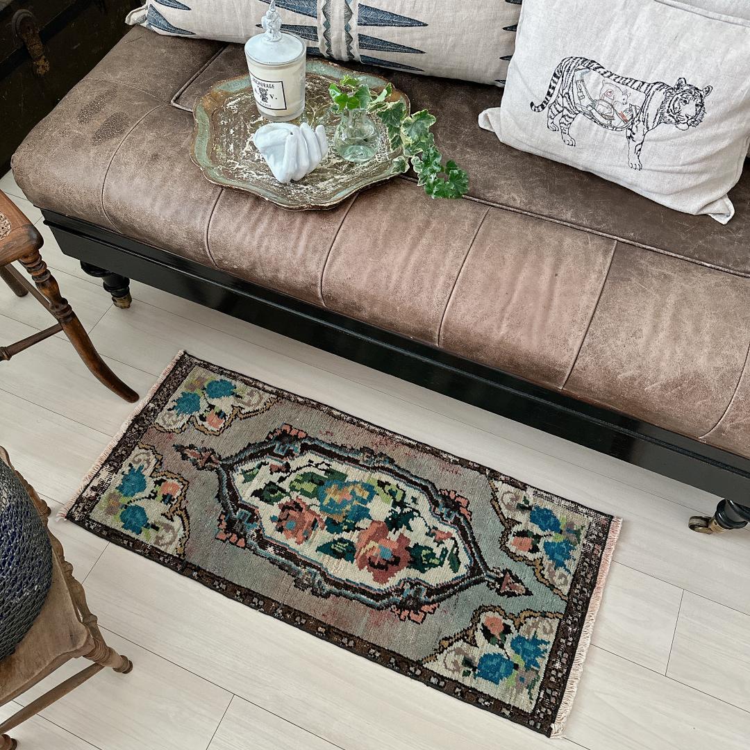 トルコ ヴィンテージラグ A50人気柄 レア ペールブルー ピンク グリーン