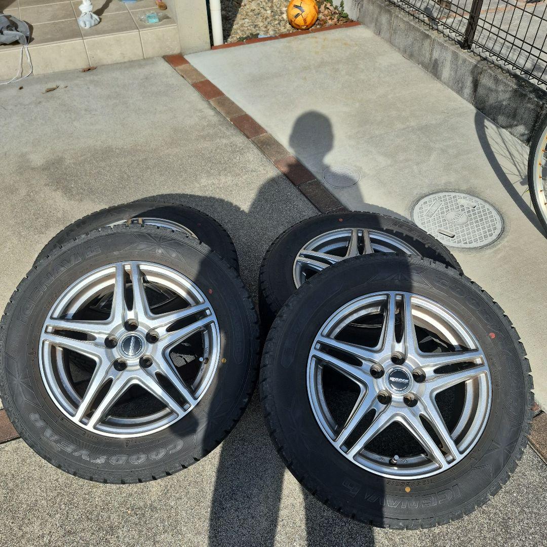 GOODYEAR 195/65R15 スタッドレスタイヤ・ホイールセット