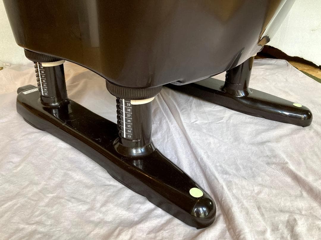 未使用品　安寿 ポータブルトイレ ジャスピタ 肘掛け高さ調整／説明書・付属品付き