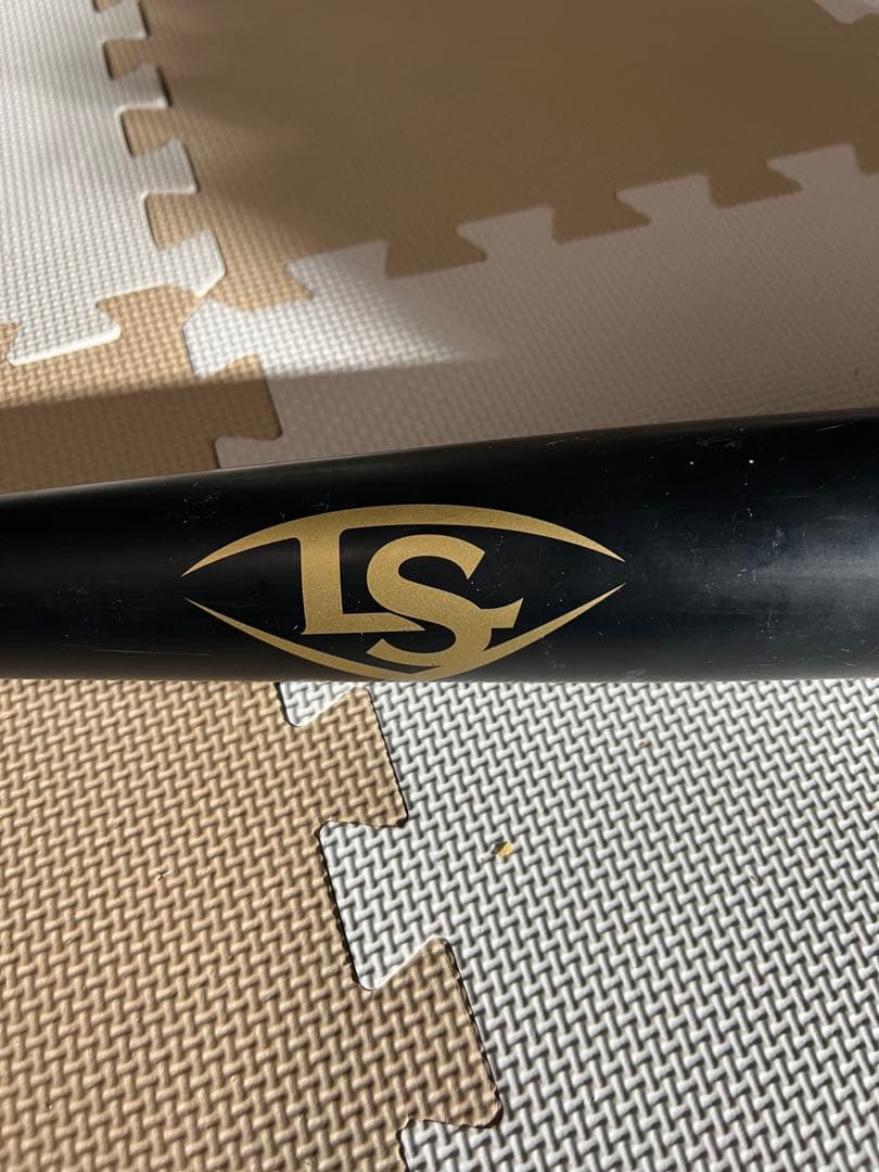 ルイスビルスラッガー ブラックモンスター 軟式 86cm 710g