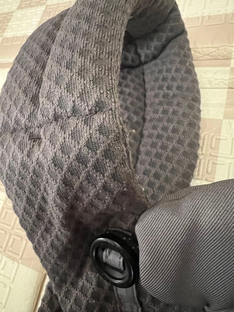 エルゴ　オムニブリーズ　グラファイトグレー　ケープ付き