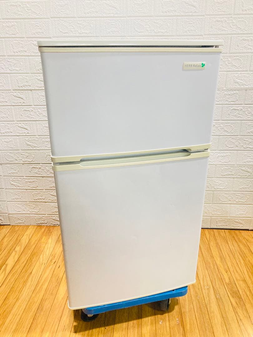 ノンフロン冷凍冷蔵庫 ヤマダ電機 YRZ-C09B1 90L