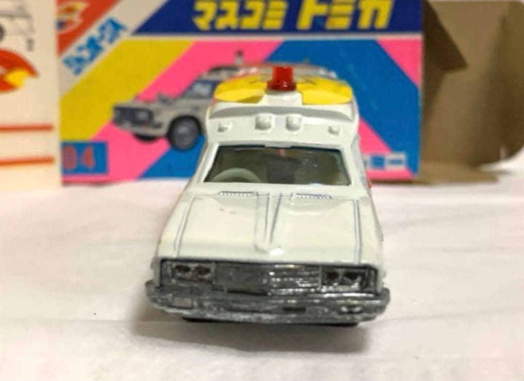 マスコミトミカ ジャンボーグA トヨタ　クラウン救急車
