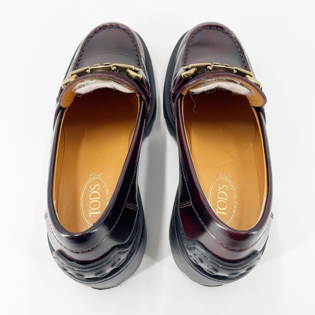 美品　トッズ　T金具　ローファー　革靴　ヒール　厚底　バーガンディ　レザー