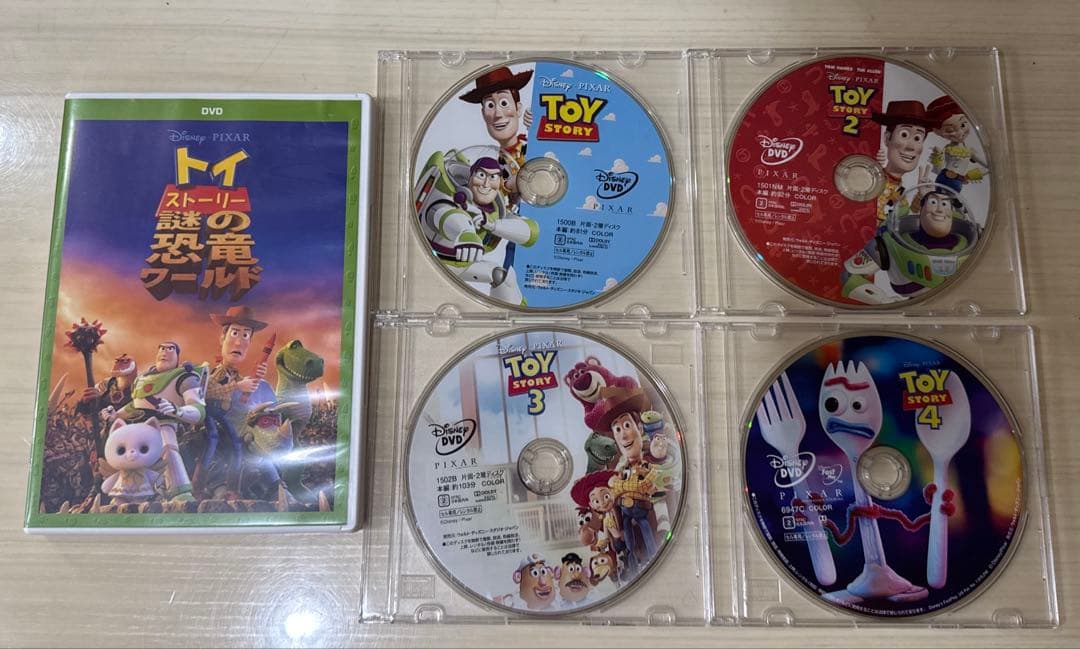 トイストーリー　DVDセット