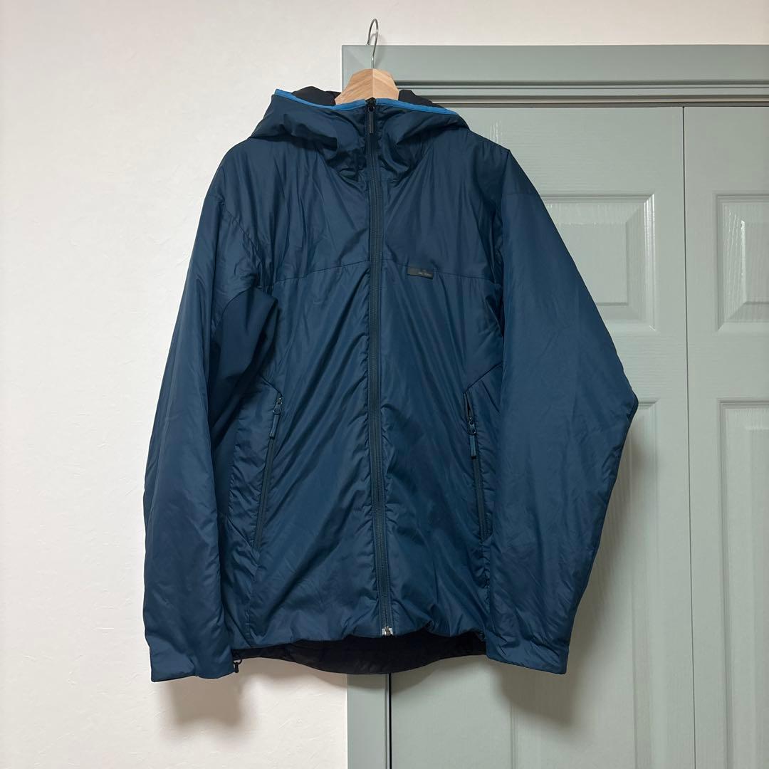 最終価格ARC'TERYX ネイビー 中綿　ナイロンジャケット