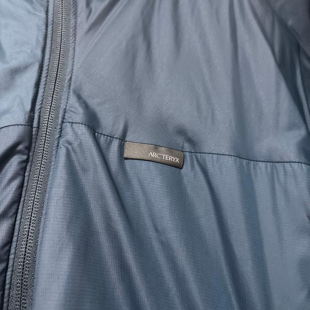 最終価格ARC'TERYX ネイビー 中綿　ナイロンジャケット
