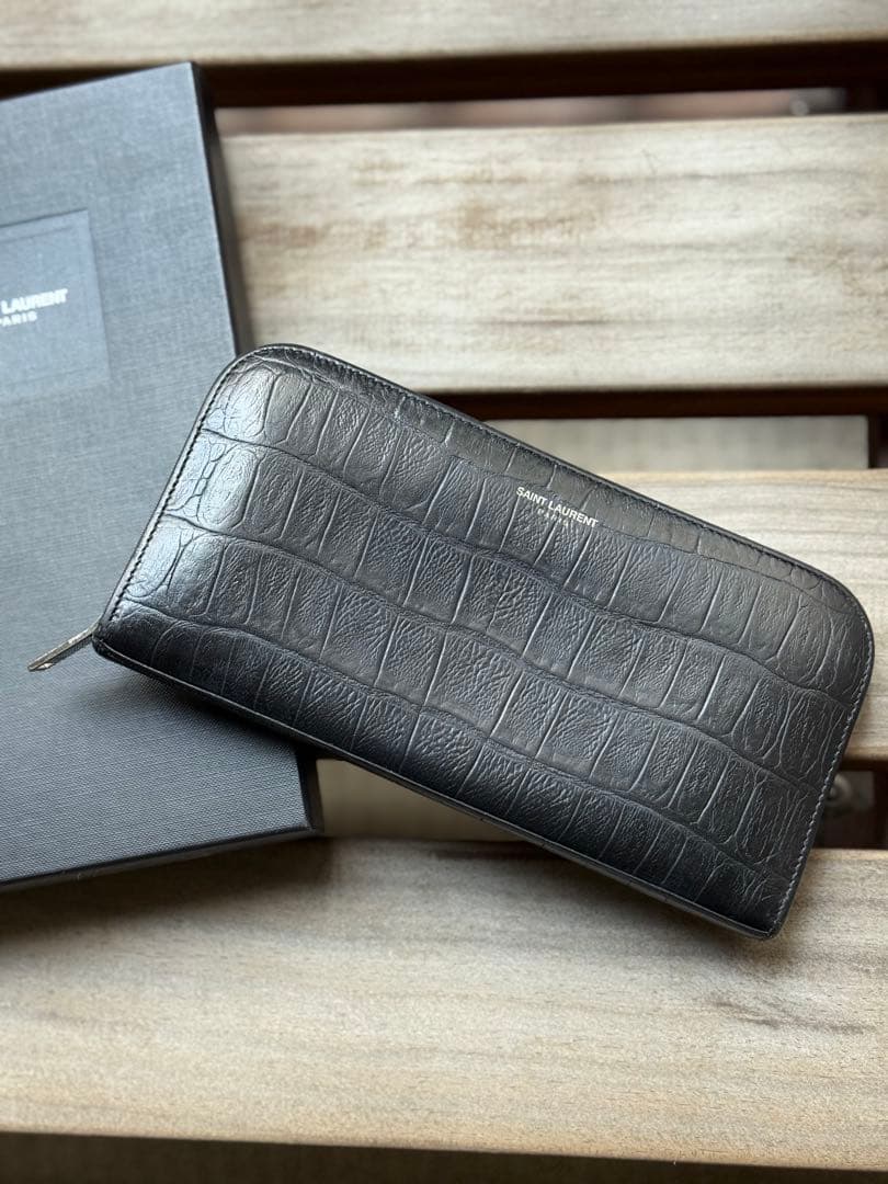 SAINT LAURENT サンローラン　ラウンドファスナー長財布　箱あり