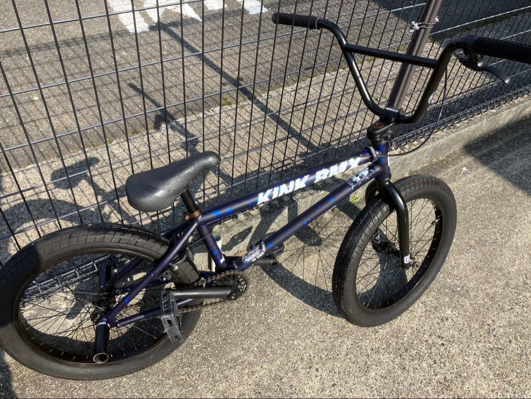 KINK BMX 20インチ 黒・紫