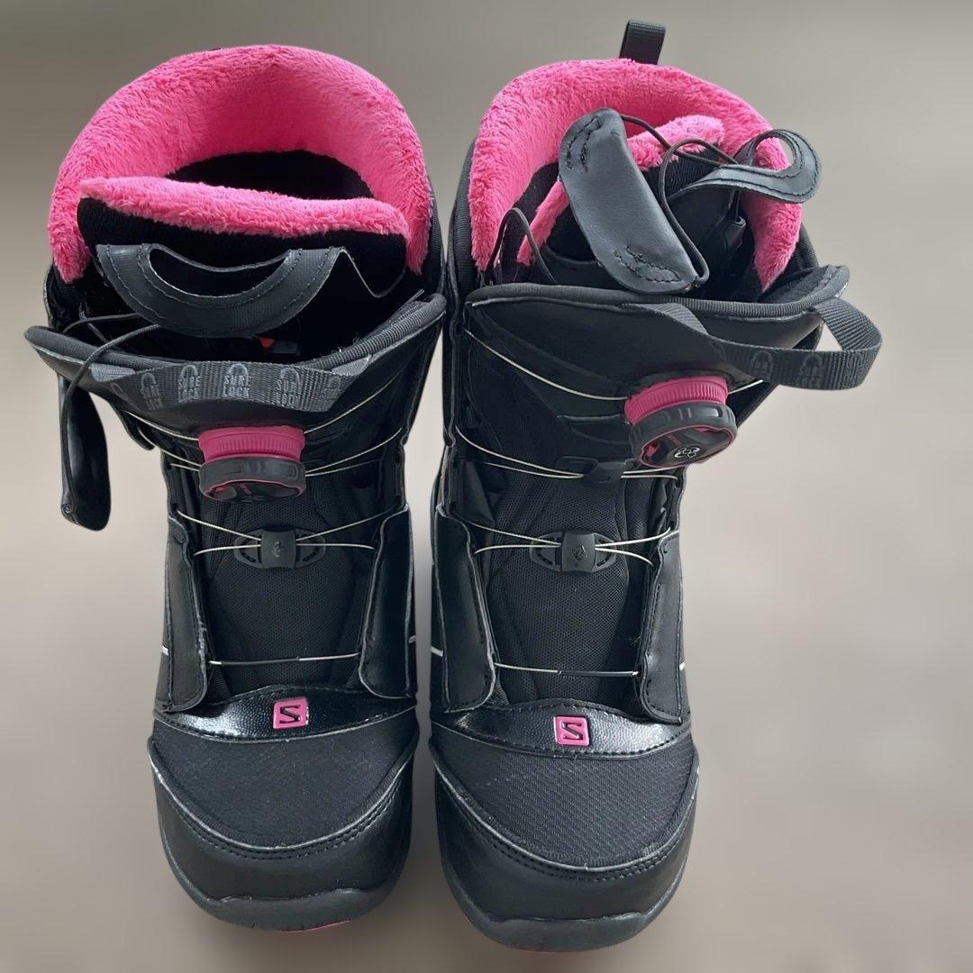 シ*カ様 Salomon スノーボードブーツ ブラック/ピンク