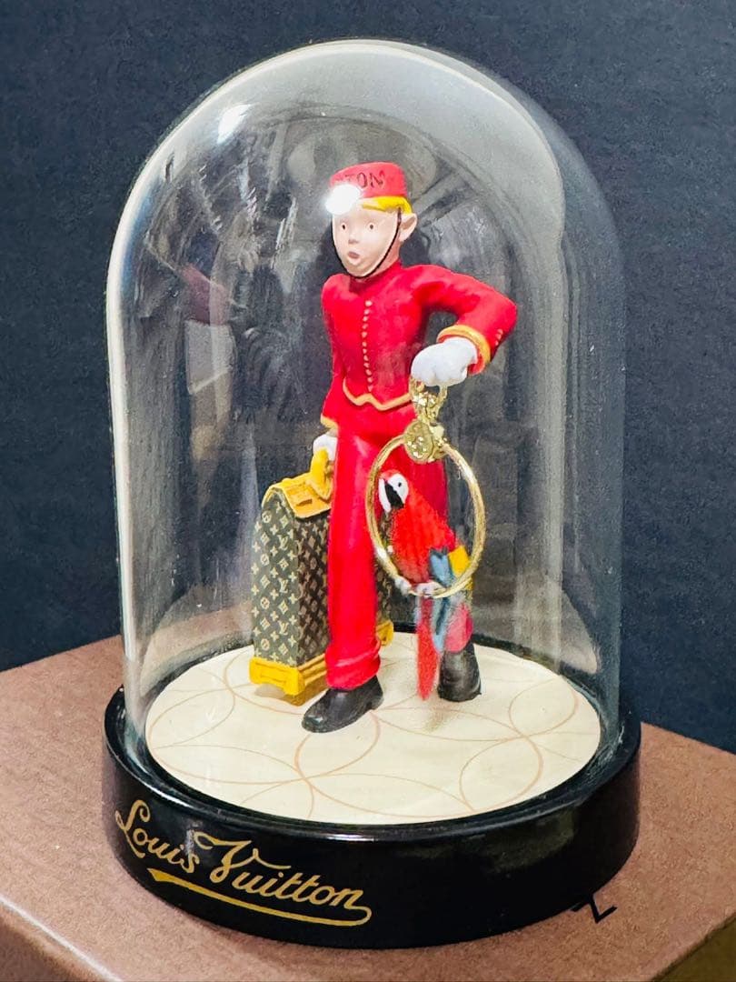 Louis Vuitton ベルボーイ フィギュア