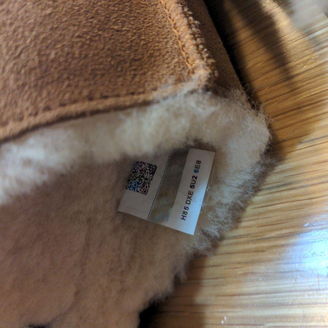 (極美品)UGG アグ ファーサンダル スリッポン もこもこ 24㎝