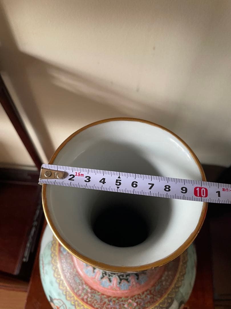 中国清代乾隆年制人物天球花瓶 古董品 年代物