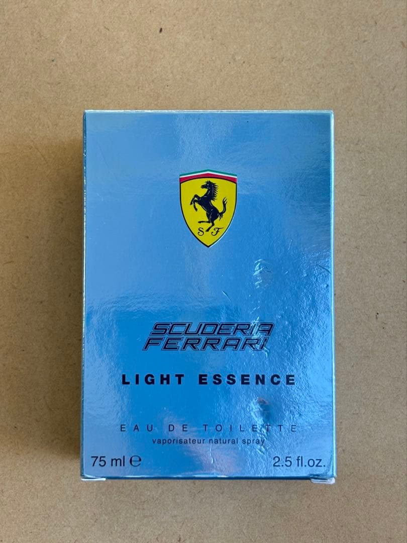 Ferrari フェラーリ ライトエッセンス オードトワレ 75ml