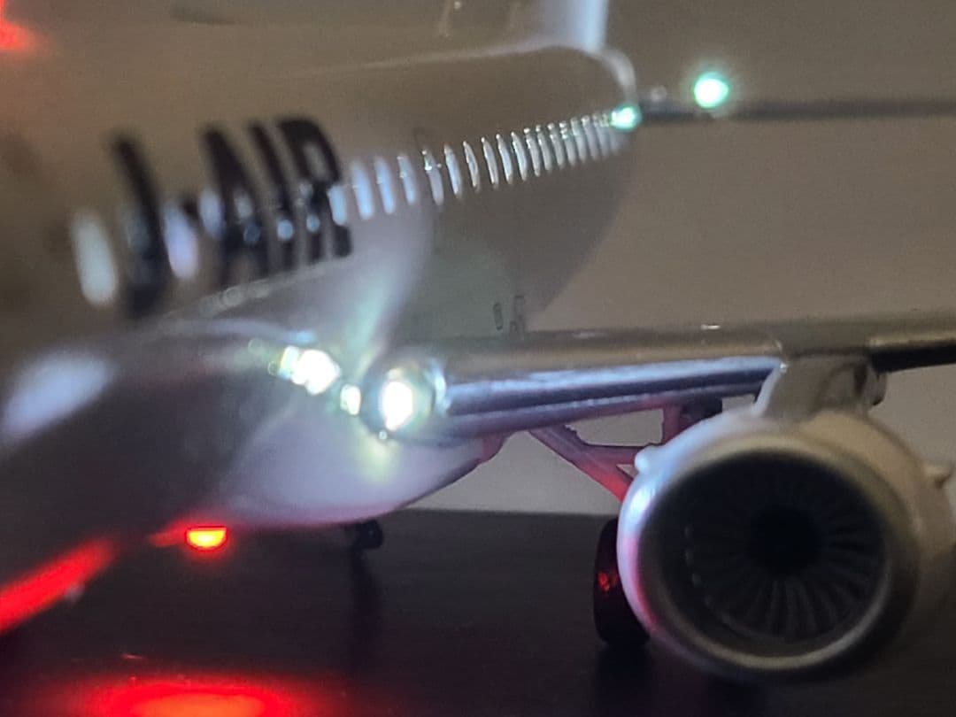 JAL エンブラエル E190 LED仕様完成品