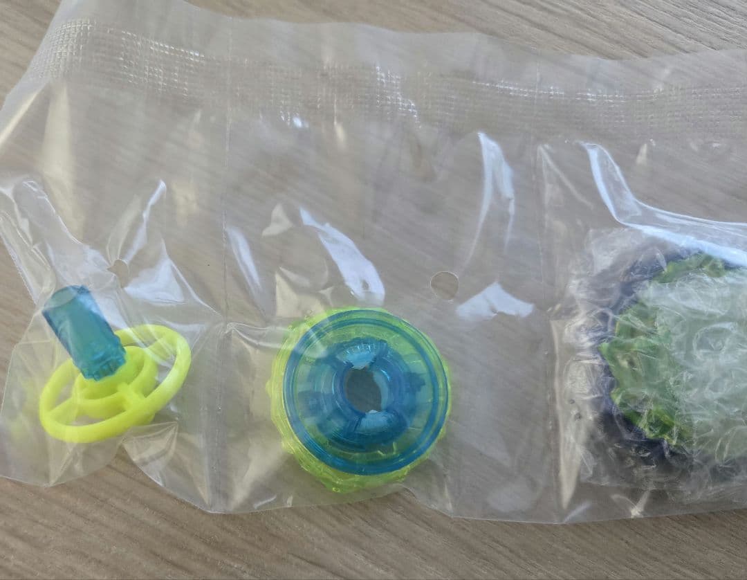 ベイブレードX コロコロ限定 フェニックスウィング9-80DB