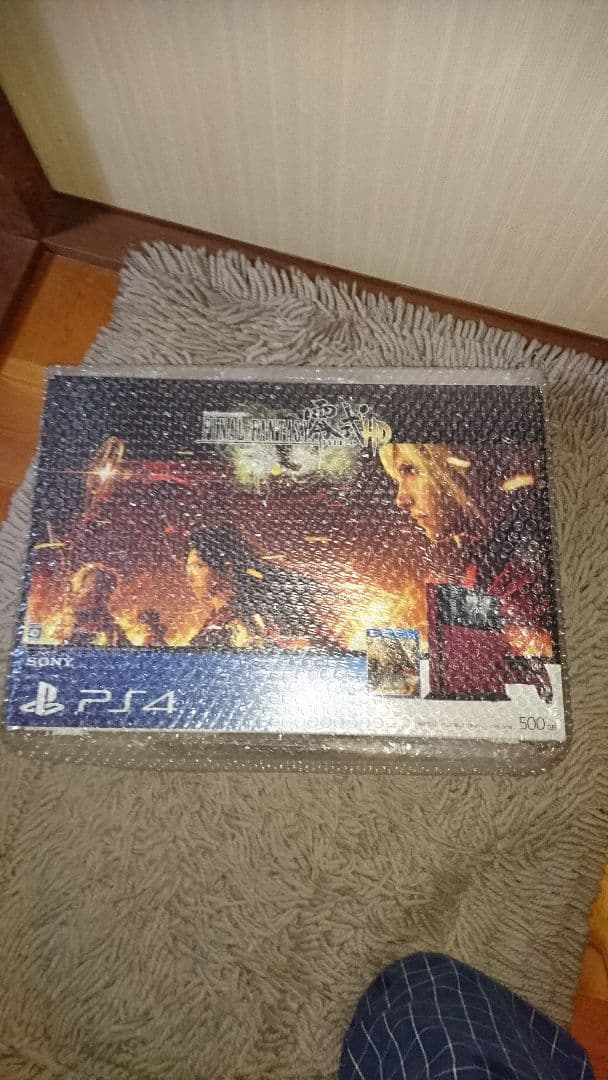 PS4 未使用新品限定 レッド ファイナル