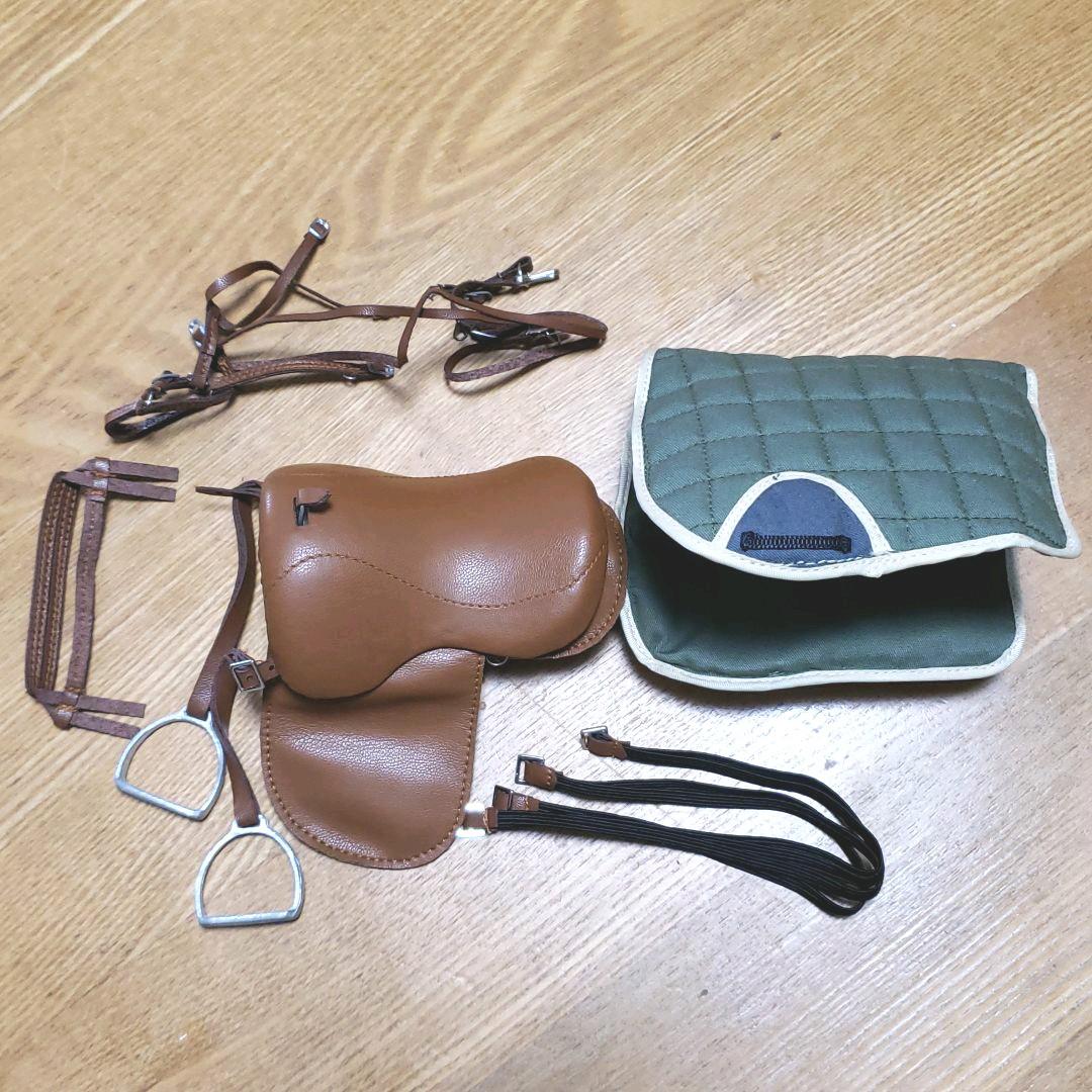 こ*ん様 馬フィギュア