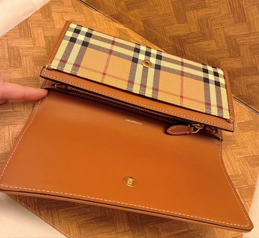 【未使用】バーバリー チェックコンチネンタルウォレット アーカイブベージュ