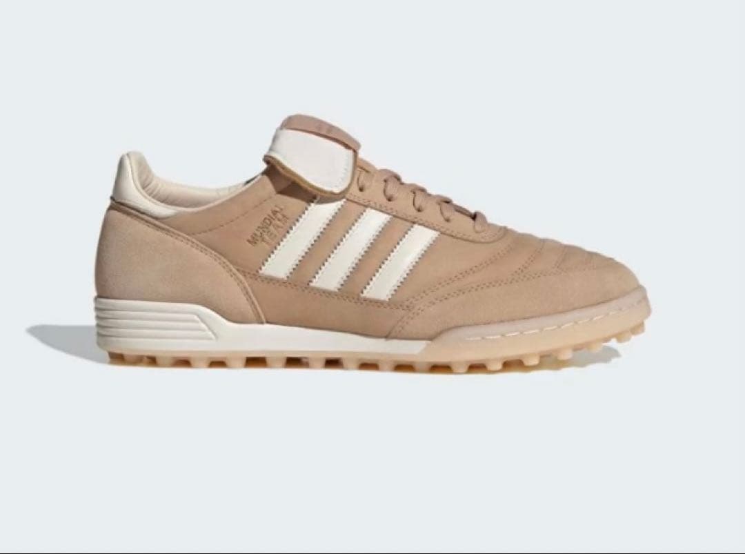 新品未使用　アディダス　ムンディアルチーム 限定スエードモデル